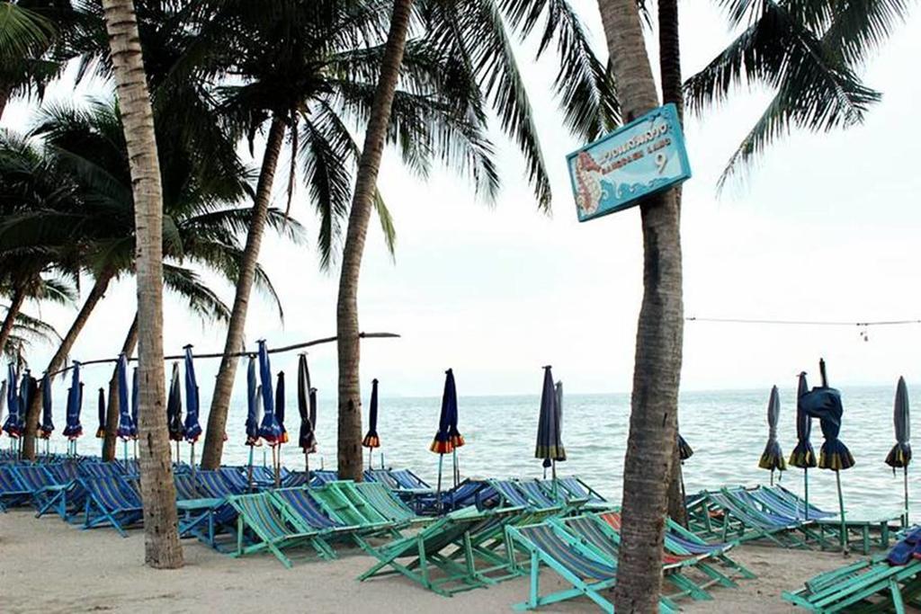 The Day Hotel Chonburi Quarto foto